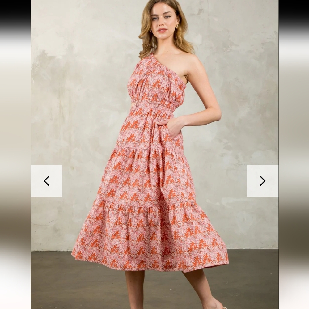 🦋THML One-Shoulder Dress in Coral and White